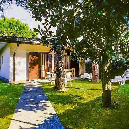 ヴィラ Alfa Mare ビビオーネ